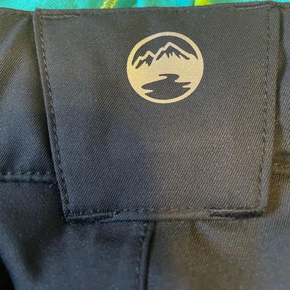 Wind river women’s snow pants, black size small - Picture 8 of 10